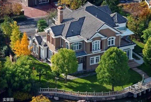 院子愈大，，，愈从容